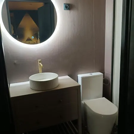 Bed and Breakfast Les Cites Romances Le Cleopatre 3*