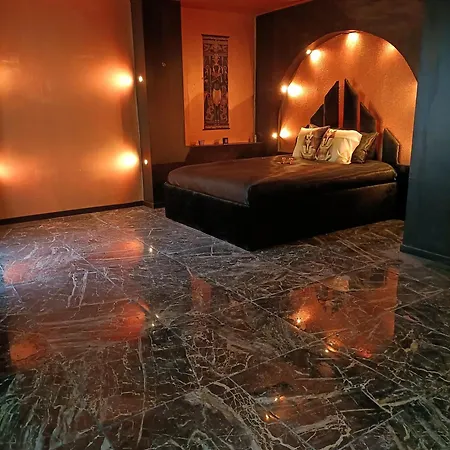 Bed and Breakfast Les Cites Romances Le Cleopatre Καρκασόν